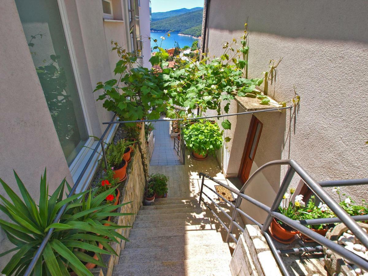 Apartments And Room Rabac 155 Eksteriør bilde